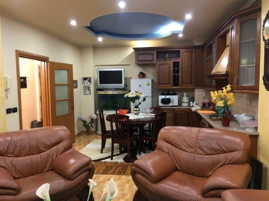 Apartment Deluxe & Big Center Fier